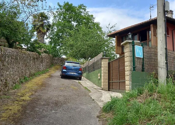 La Casa De Abajo Nyaraló