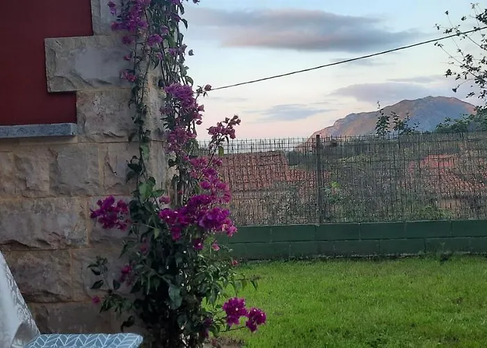 La Casa De Abajo Nyaraló *