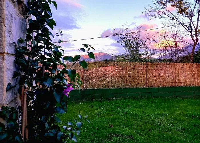 La Casa De Abajo * Llanes