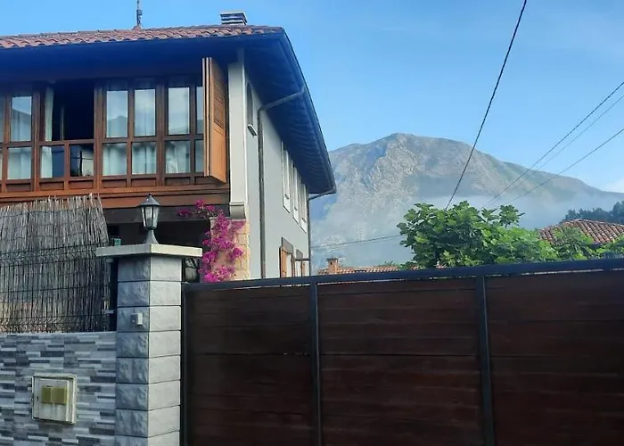 La Casa De Abajo Nyaraló Llanes