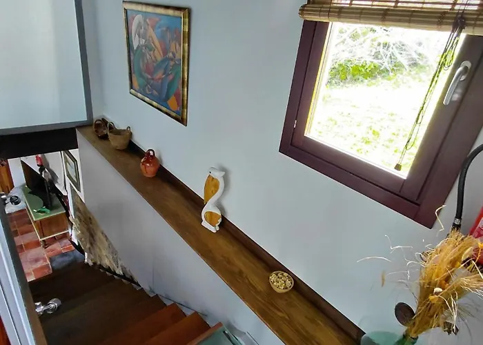 La Casa De Abajo Nyaraló *