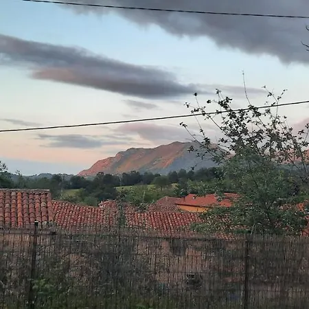 La Casa De Abajo Hébergement de vacances